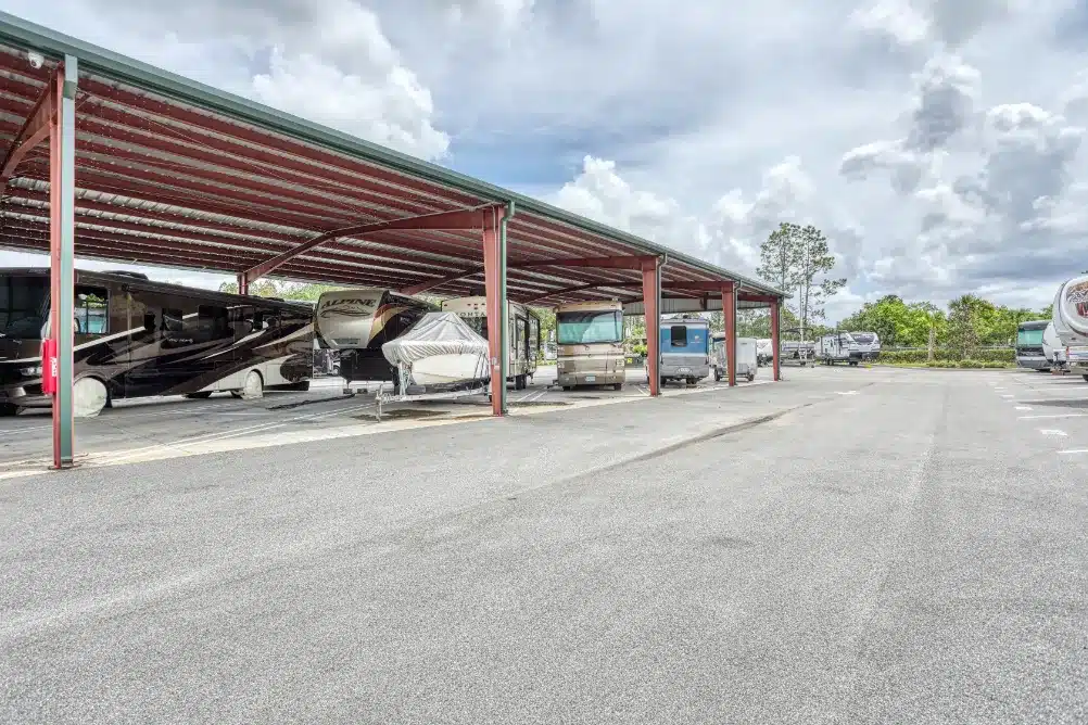 2L3A0005_1 Contractor Storage in Deland, Florida