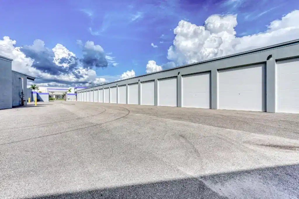 2L3A0075_15 (2) Contractor Storage in Cape Coral, Florida