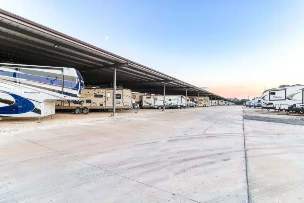 IMG_4624_27 Contractor Storage New Braunfels, Texas