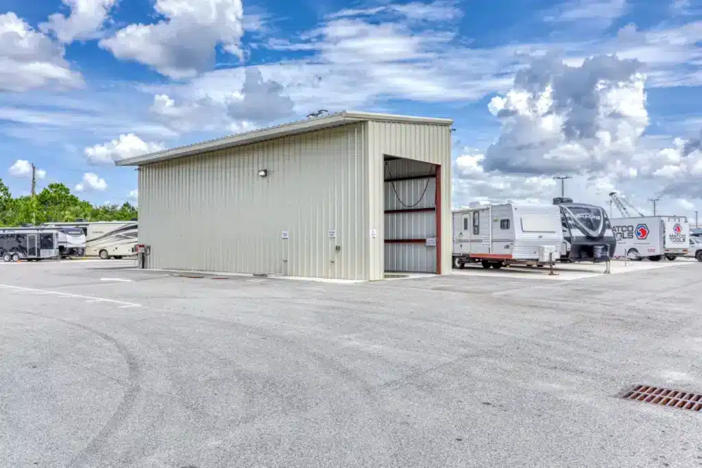 2L3A0100_20 Mechanic Workshop For Rent Fort Myers, Lee, Florida