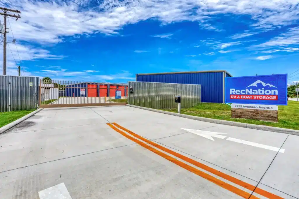 Mechanic Workshop For Rent Melbourne, Brevard, Florida