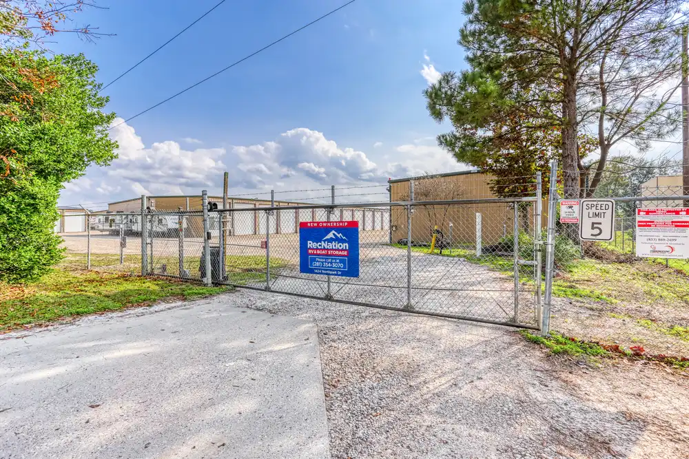 IMG_0045_9 Commercial Space for Rent Porter, Montgomery, Texas
