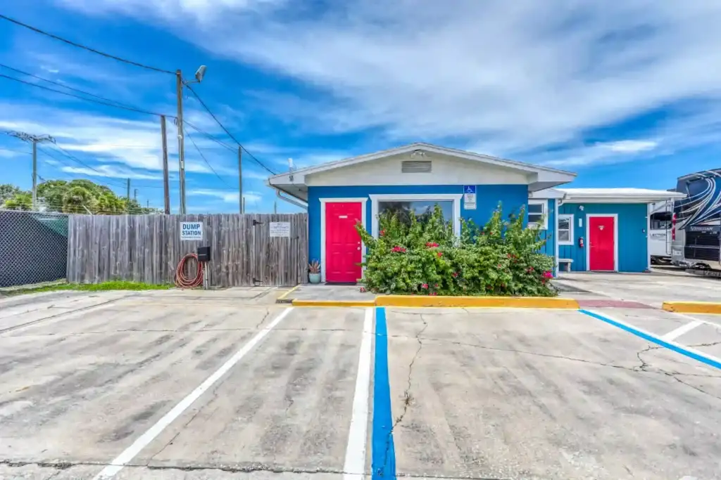 RecNation RV & Boat Storage