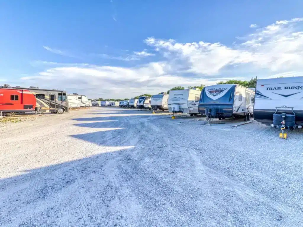 IMG_3016_11 Truck Parking Keller, Texas