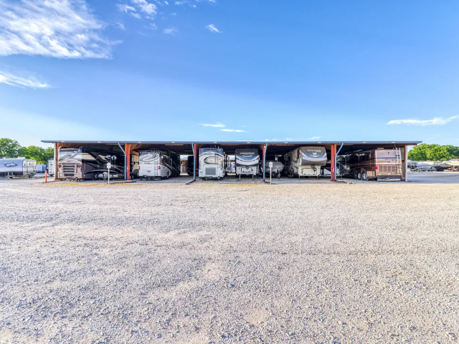 IMG_3094_27 Truck Parking Aubrey, Texas