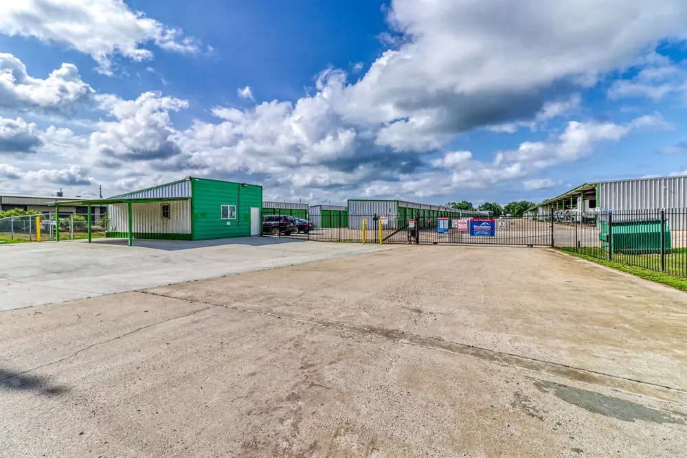 IMG_3734_24 Mechanic Workshop For Rent Prairie View, Waller, Texas