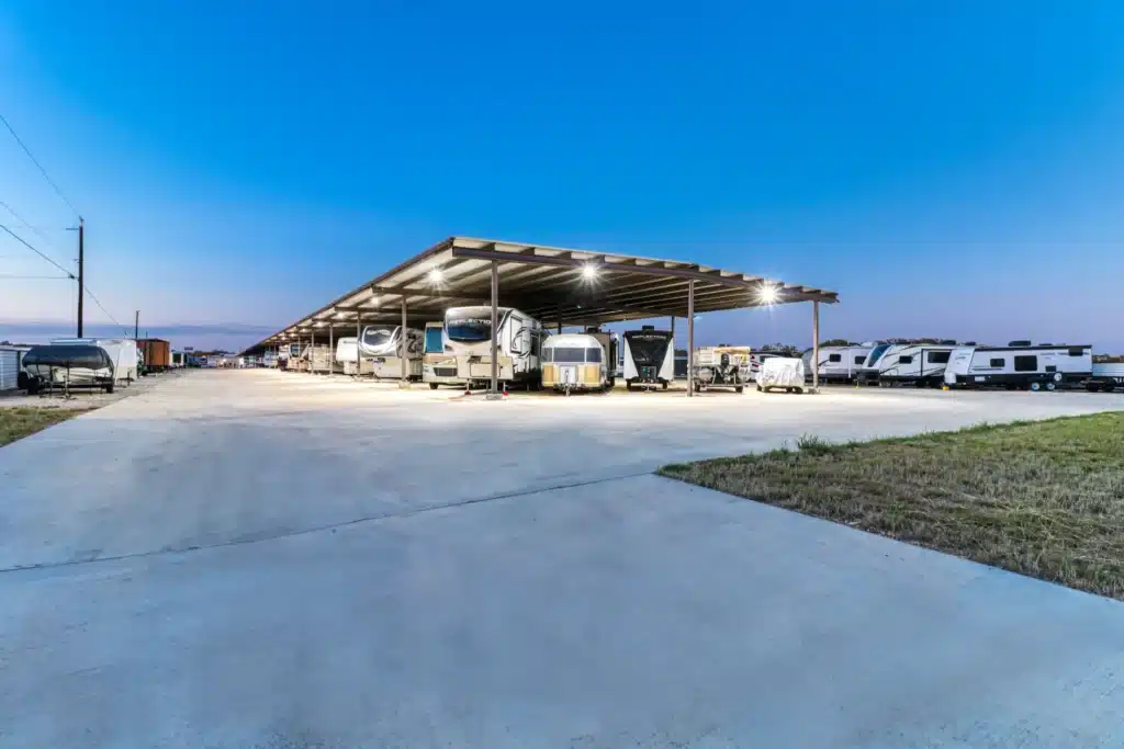 IMG_4668_41 Mechanic Workshop For Rent Helotes, San Antonio, Texas