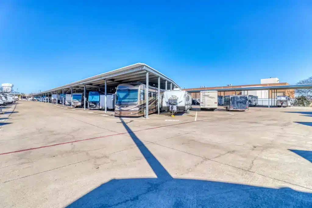 IMG_6454_14 Truck Parking Irving, Texas
