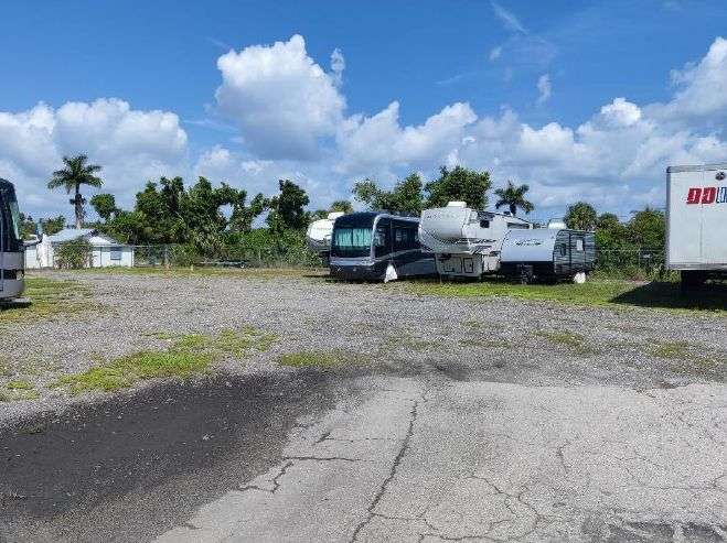 RecNation RV & Boat Storage