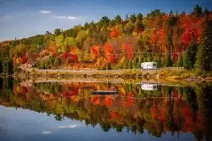 Fall Foliage RV Trips: The Best Places to See the Changing Leaves 