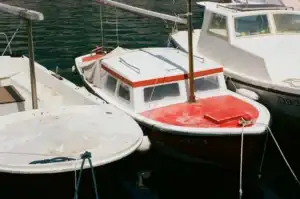What Is the Rule of Thumb for Boat Maintenance Costs?