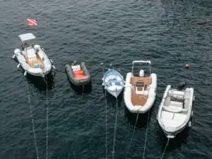 What Are Red Flags When Buying a Boat? Complete Buyer’s Guide