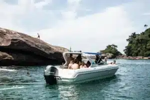 Comparing Boat Storage Pros & Cons: Marina vs. Home vs. Facility
