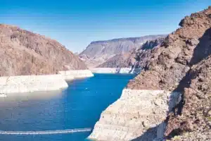 Best Lakes in Arizona for Boating and Fishing